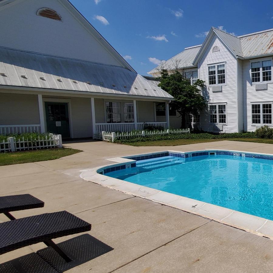 Amish Inn Nappanee المظهر الخارجي الصورة
