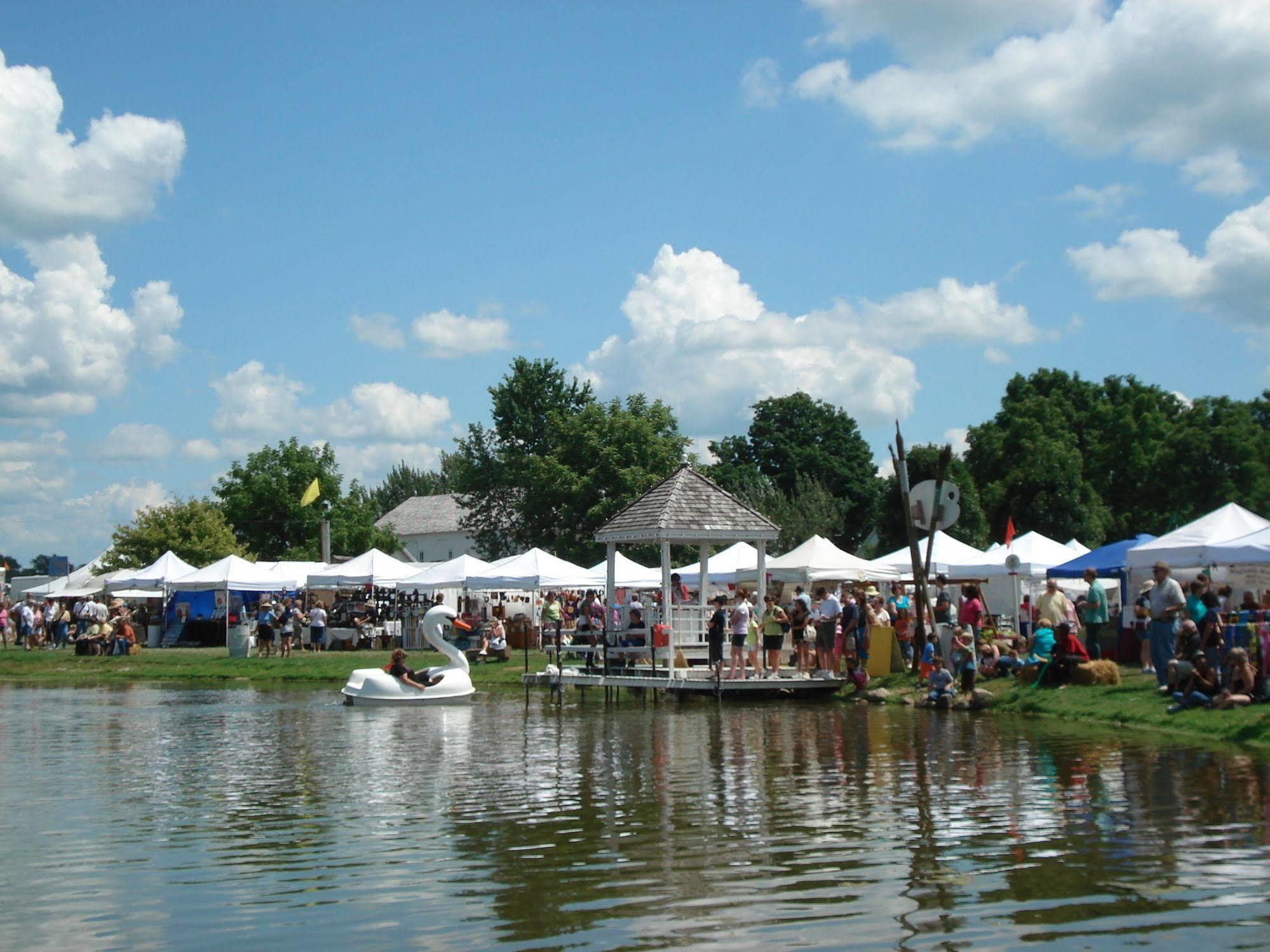 Amish Inn Nappanee المظهر الخارجي الصورة